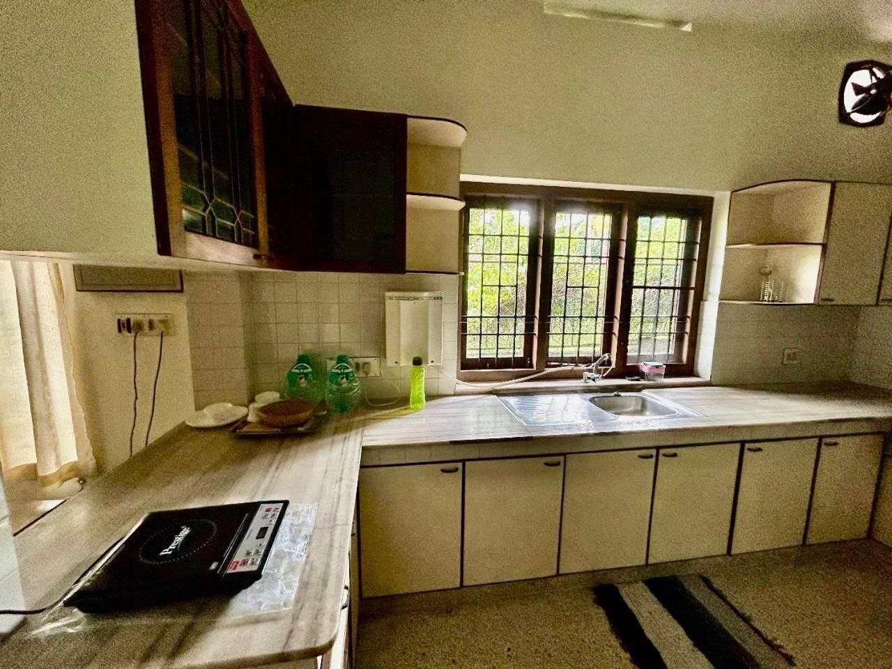 Mango Tree Villa Kochi Exterior photo